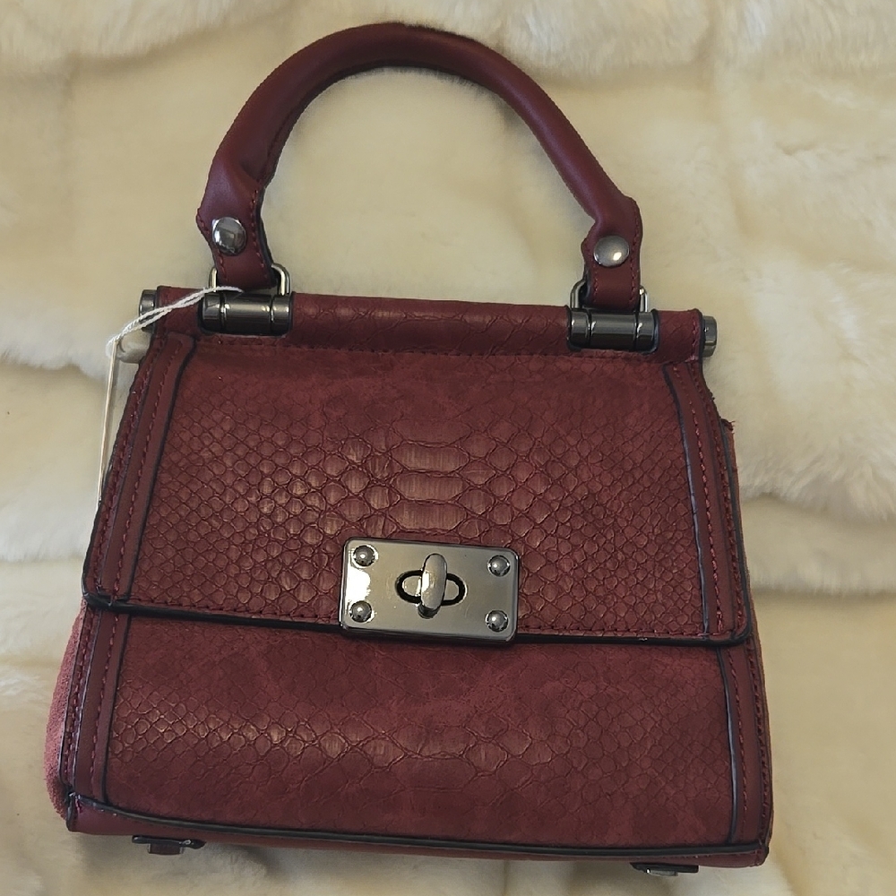 Chic Burgundy Satchel Bag
